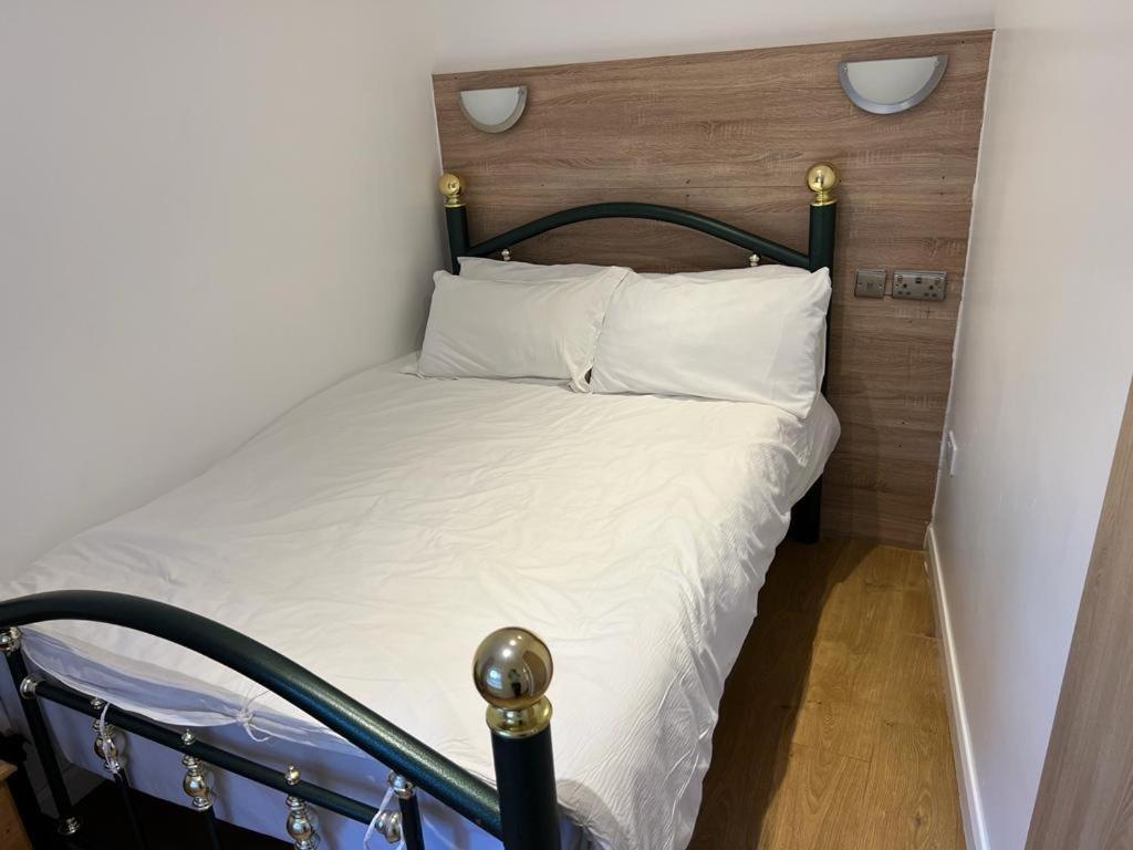 Entire Two Bedrooms Flat With Nice View H2 Great Yarmouth Esterno foto